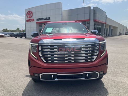 Used 2022 GMC Sierra 1500 Denali AWD/4WD image 2