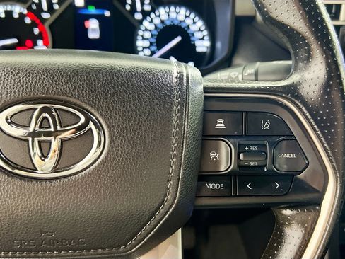 Used 2025 Toyota Tundra SR5 image 19