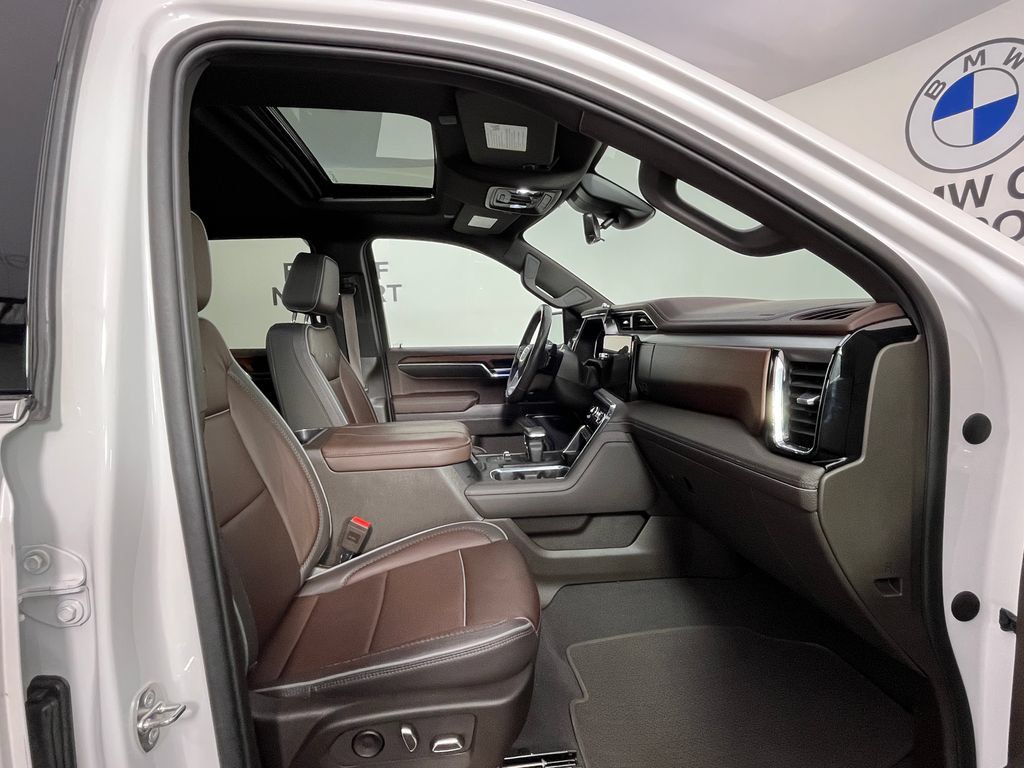 Used 2023 GMC Sierra 1500 Denali AWD/4WD image 24