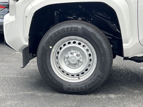 New 2025 Toyota Tacoma SR image 5