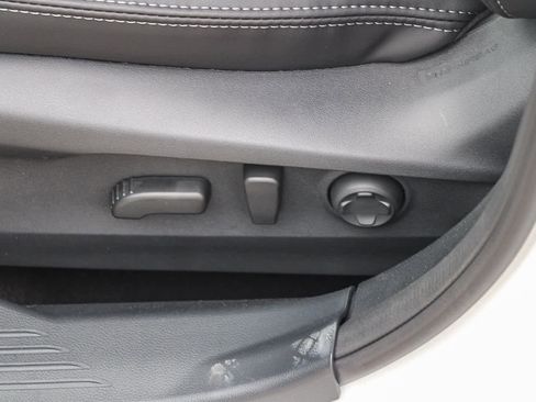 New 2025 Subaru Outback Touring XT image 20