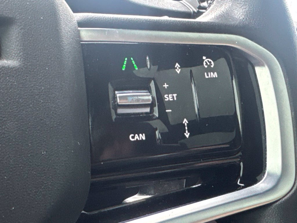 Used 2023 Land Rover Range Rover Evoque SE AWD/4WD image 40