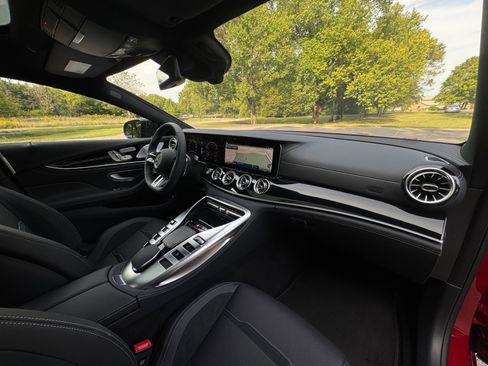 Used 2024 Mercedes-Benz AMG GT 43 image 23