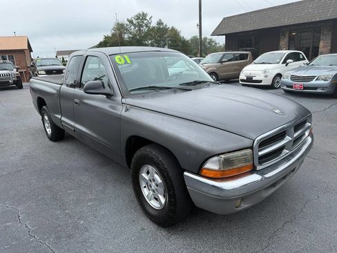 Used 2001 Dodge Dakota SLT image 2