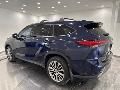 Used 2021 Toyota Highlander Limited image 37