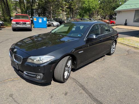 Used 2014 BMW 528i xDrive Sedan image 3