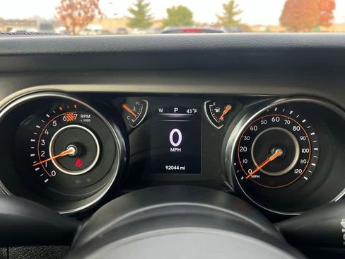 Used 2020 Jeep Wrangler Unlimited Sport S image 44