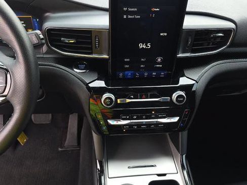 Used 2023 Ford Explorer ST w/ Equipment Group 401A image 9
