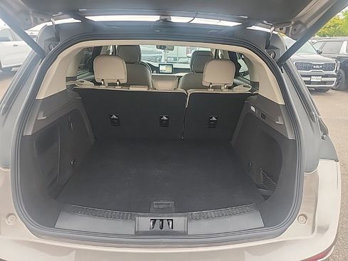 Used 2020 Lincoln Corsair Reserve FWD image 17