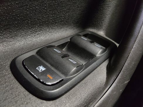 Used 2019 Ford Fiesta SE FWD image 27