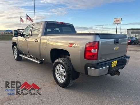Used 2013 Chevrolet Silverado 2500 LTZ w/ LTZ Plus Package image 7
