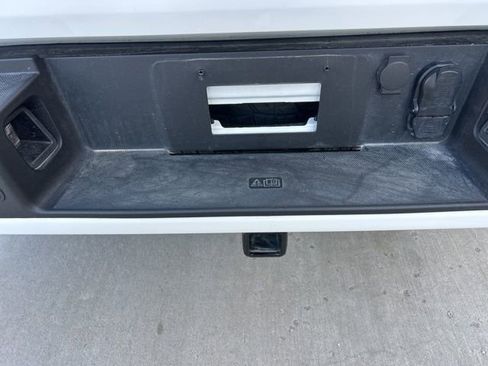 Used 2025 Ford F150 Platinum w/ Equipment Group 702A High image 11