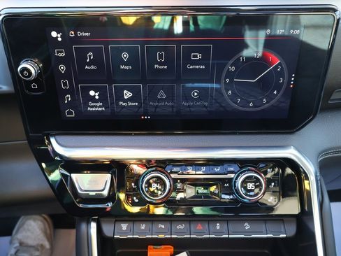 Used 2024 GMC Sierra 2500 Denali w/ Denali Reserve Package image 24