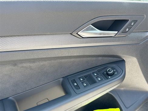 New 2025 Volkswagen GTI SE image 7