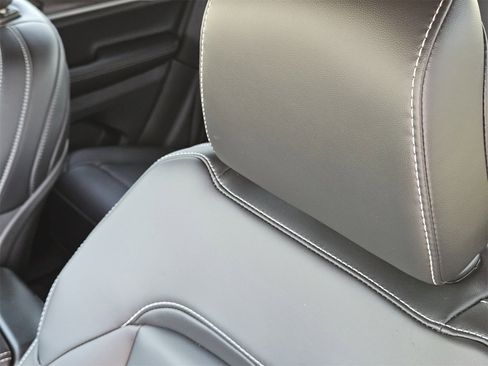 New 2025 Jeep Grand Cherokee Limited w/ Trailer Tow Package image 16