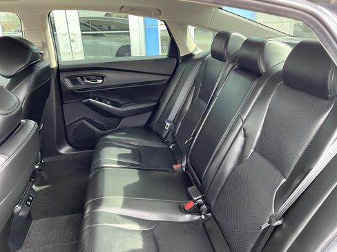 Used 2024 Honda Accord Touring image 10