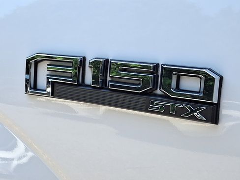 Used 2020 Ford F150 XL w/ Equipment Group 101A Mid AWD/4WD image 30
