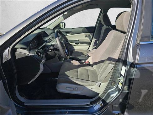 Used 2012 Honda Accord LX image 19