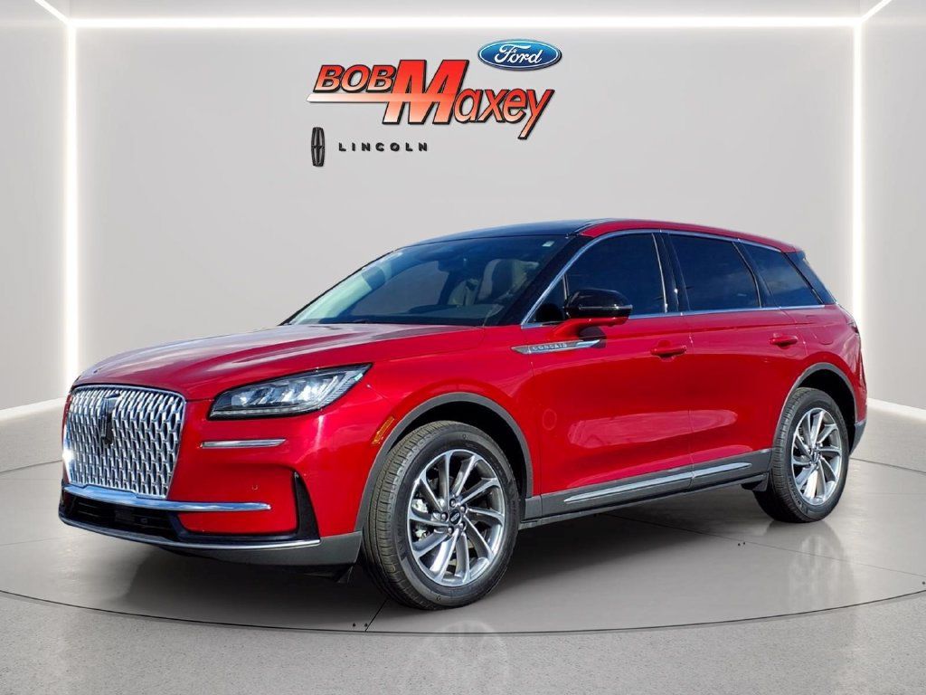 Used 2024 Lincoln Corsair AWD w/ Equipment Group 101A image 1