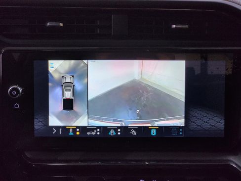 Used 2023 GMC Sierra 1500 AT4 w/ AT4 Premium Package image 27