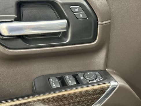 Used 2020 Chevrolet Silverado 1500 LT w/ All-Star Edition AWD/4WD image 22