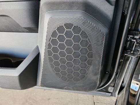 New 2025 RAM 2500 Big Horn image 27