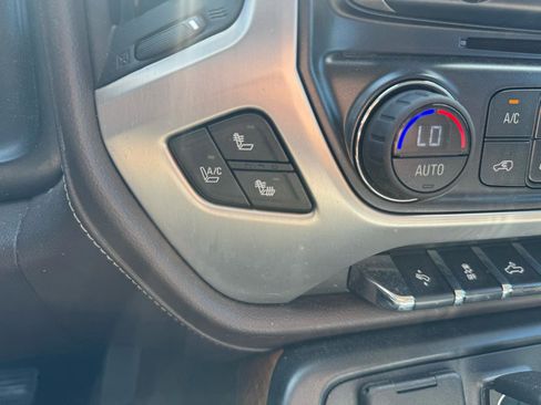 Used 2015 GMC Sierra 1500 SLT w/ SLT Crew Cab Value Package image 36