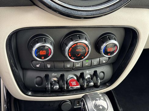 Used 2019 MINI Cooper Clubman S w/ Starlight Blue Edition FWD image 15