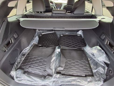 Certified 2025 Subaru Outback Onyx Edition image 12