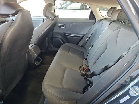 Used 2025 Kia K4 FWD image 8