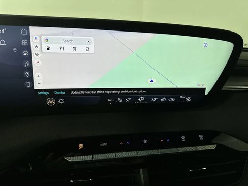 Used 2025 Buick Enclave Sport Touring image 18