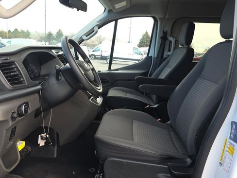 Used 2023 Ford Transit 350 XLT image 6