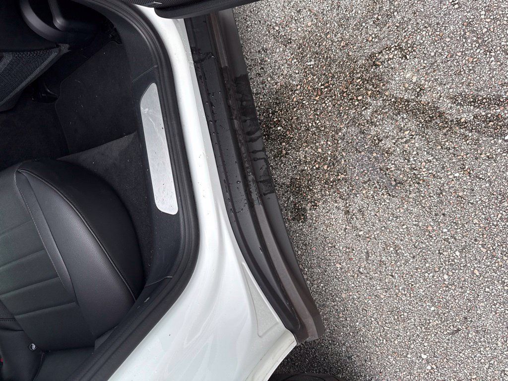 Certified 2025 Porsche Panamera RWD image 23