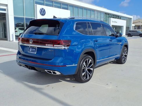 Certified 2025 Volkswagen Atlas SEL Premium R-Line AWD/4WD image 6
