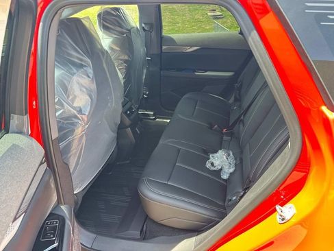 New 2025 Cadillac Optiq Sport 1 w/ LPO, Floor Liner Package image 9