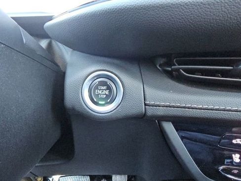 Used 2023 Buick Envision Avenir image 55