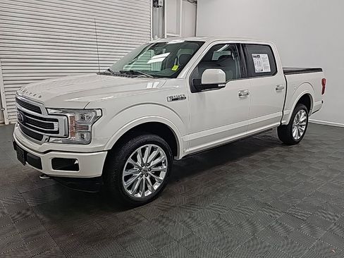 Used 2019 Ford F150 Limited w/ Trailer Tow Package image 4