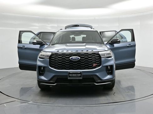 New 2025 Ford Explorer ST w/ Sun And Sound Package image 31