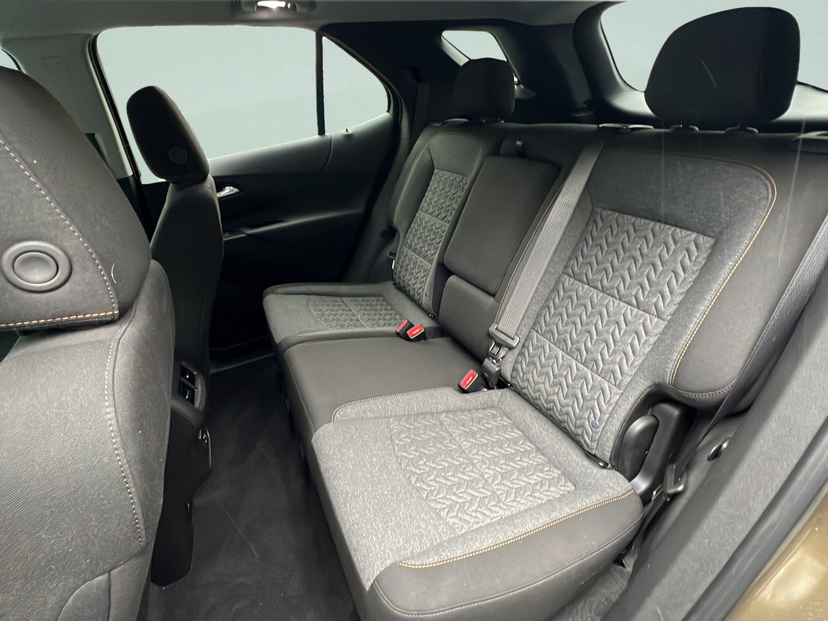 Used 2024 Chevrolet Equinox LT FWD image 10