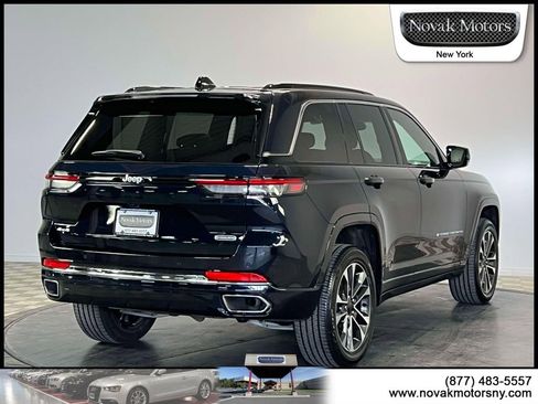 Used 2024 Jeep Grand Cherokee Overland w/ Trailer Tow Package AWD/4WD image 8