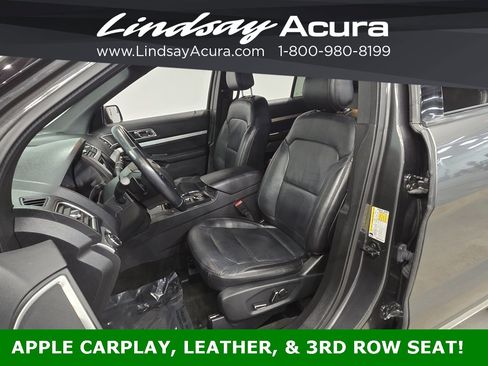 Used 2017 Ford Explorer XLT w/ Equipment Group 202A image 11