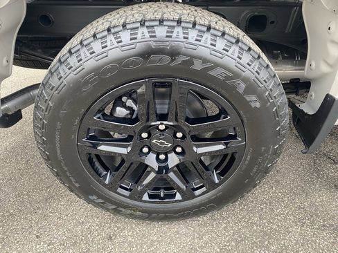 New 2026 Chevrolet Silverado 1500 Custom w/ Turbomax Blackout Package image 29