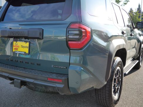 Certified 2026 Toyota 4Runner TRD Off-Road Premium w/ Tow Technology Package AWD/4WD image 18
