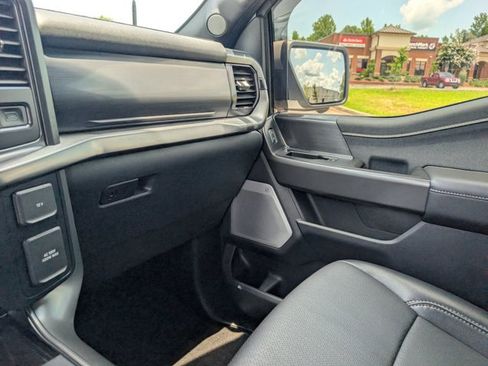 Used 2025 Ford F150 Lariat w/ Equipment Group 502A High AWD/4WD image 33