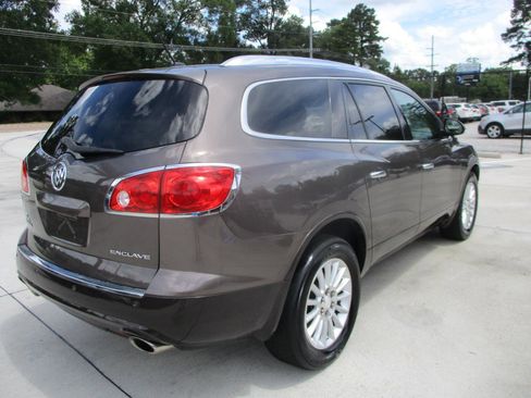 Used 2012 Buick Enclave Leather FWD image 26