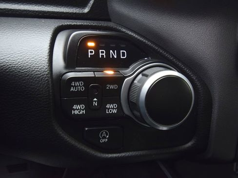 Used 2023 RAM 1500 Big Horn image 25