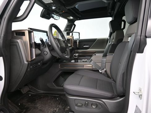 New 2025 GMC Hummer EV 2X image 15