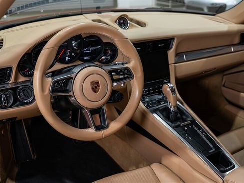 Used 2017 Porsche 911 Carrera RWD image 45