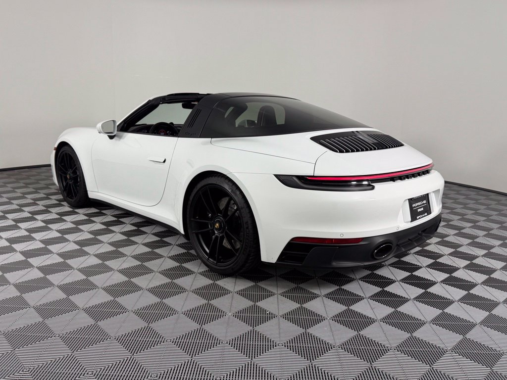 Certified 2022 Porsche 911 Targa 4 GTS AWD/4WD image 32