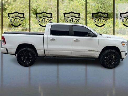 Used 2019 RAM 1500 Big Horn AWD/4WD image 4